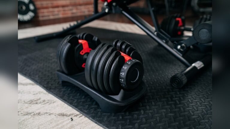 How to Use Adjustable Dumbbells: Ultimate Guide for Effective Workouts