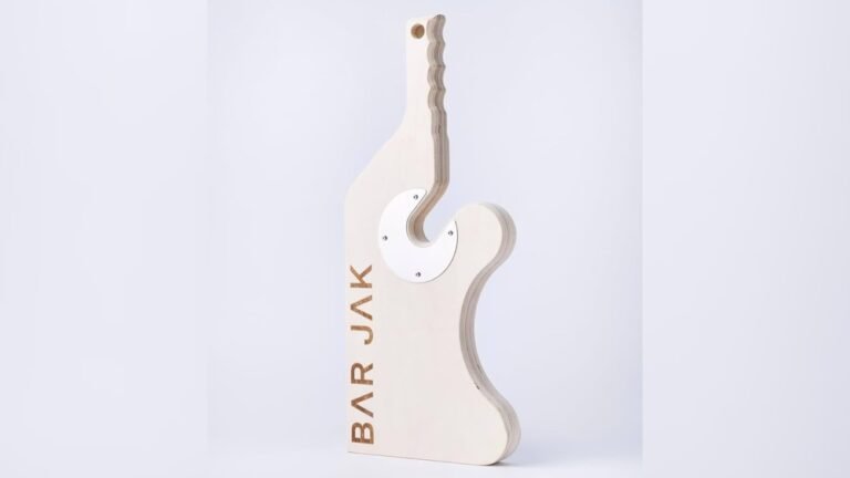 How to Clean Deadlift Jack: Easy Steps for Spotless Gear