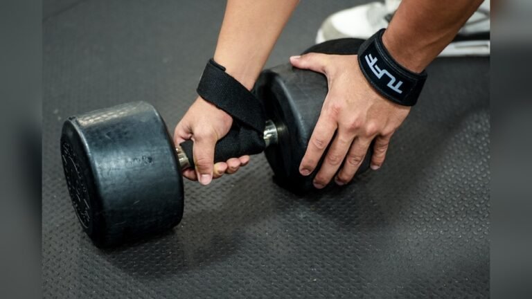 How to Clean Lifting Straps: Easy Tips for Lasting Freshness